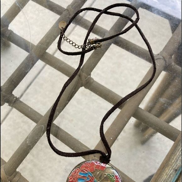 Boho Butterfly Rope Suede Metal Necklace - Picture 2 of 6